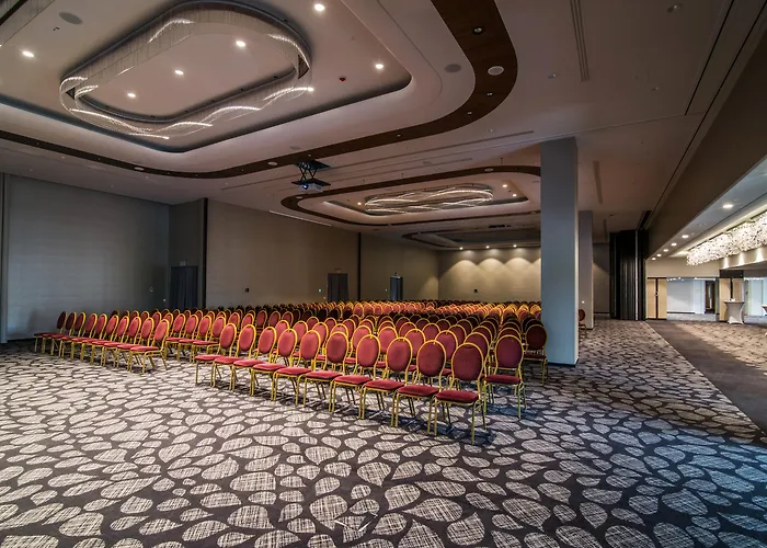 Airport OkęcieHotel Warszawa